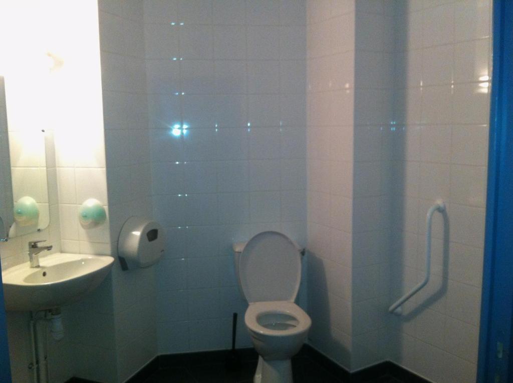 Hotel Moderne Нантерр Номер фото